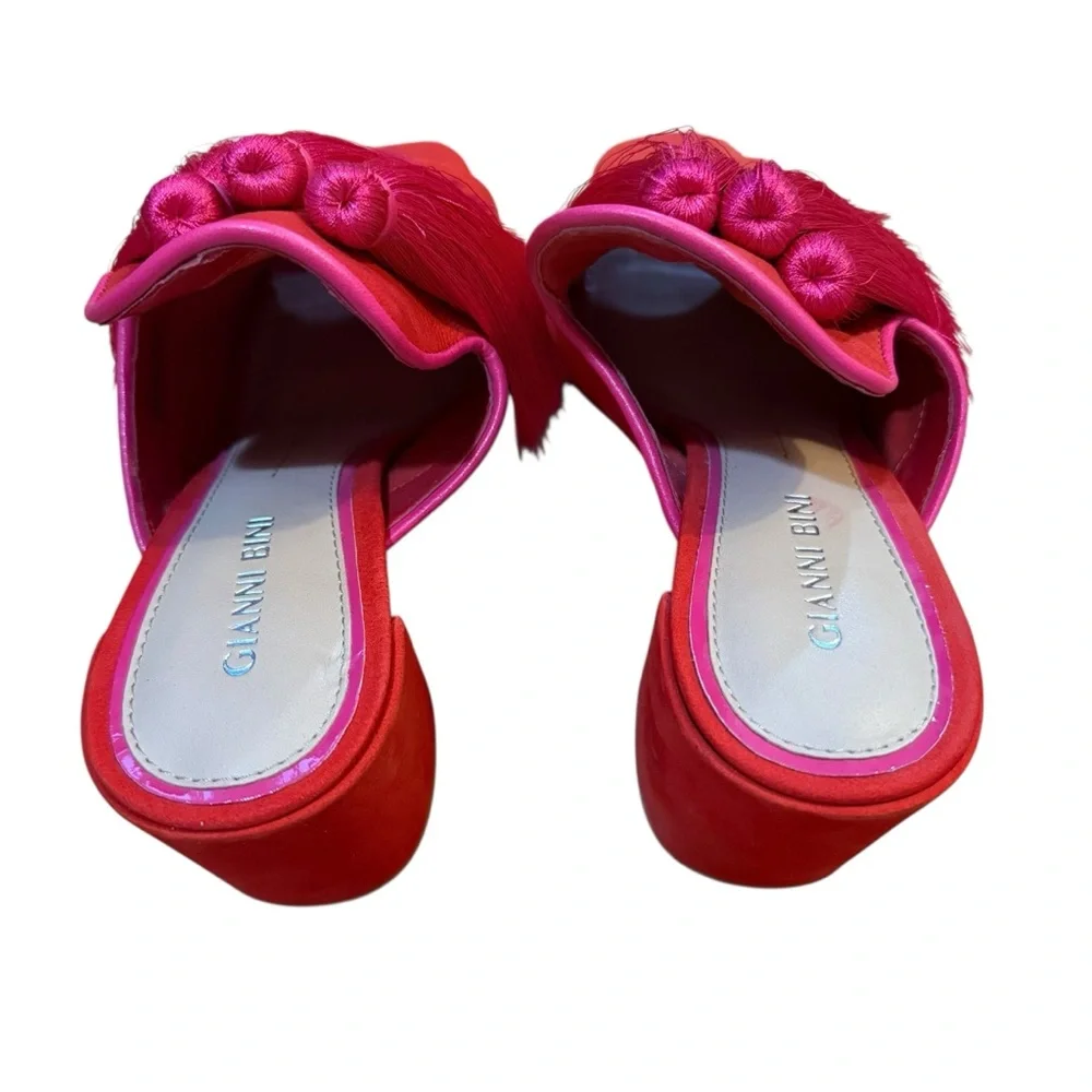 Giani Bernini Red Orange and Pink Tassel Mules - Picture 5 of 8